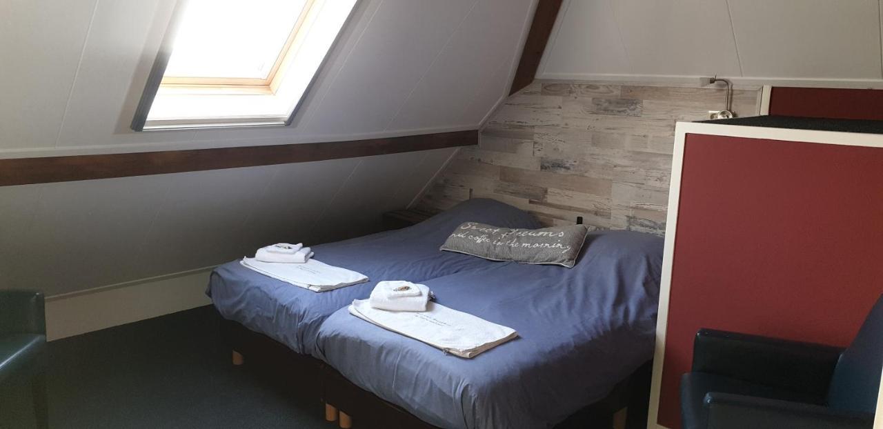 Bed&breakfast De Smousenhoek Ouddorp Eksteriør billede