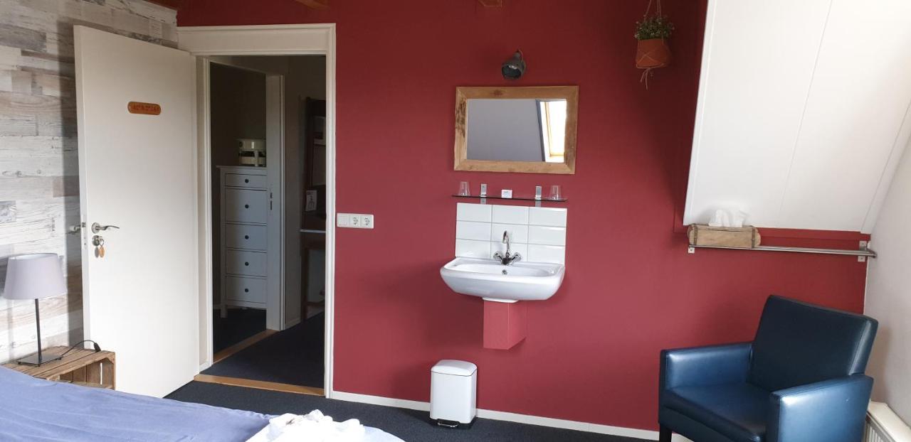 Bed&breakfast De Smousenhoek Ouddorp Eksteriør billede